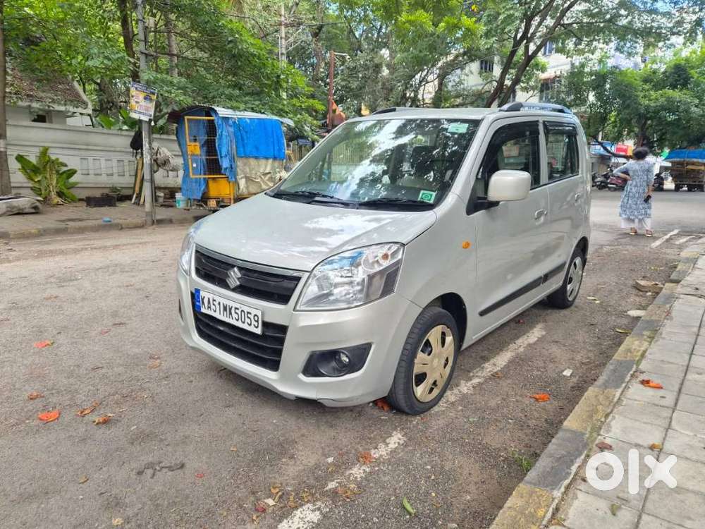 Maruti Suzuki Wagon R Vxi Amt Opt 1.2, 2017, Petrol