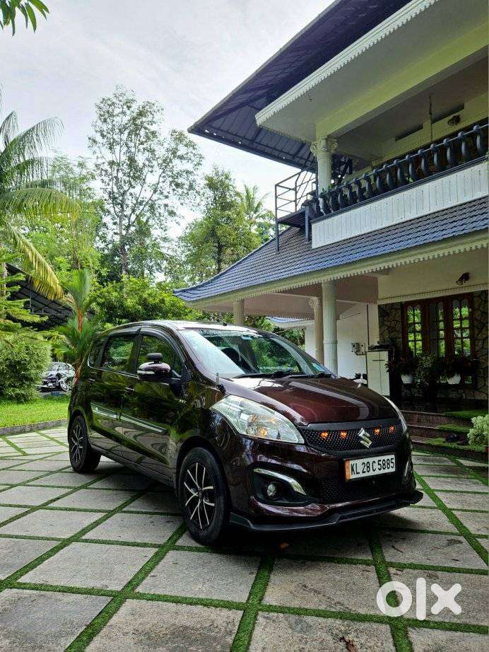 Maruti Suzuki Ertiga Vxi Abs Bs Iv, 2017, Petrol