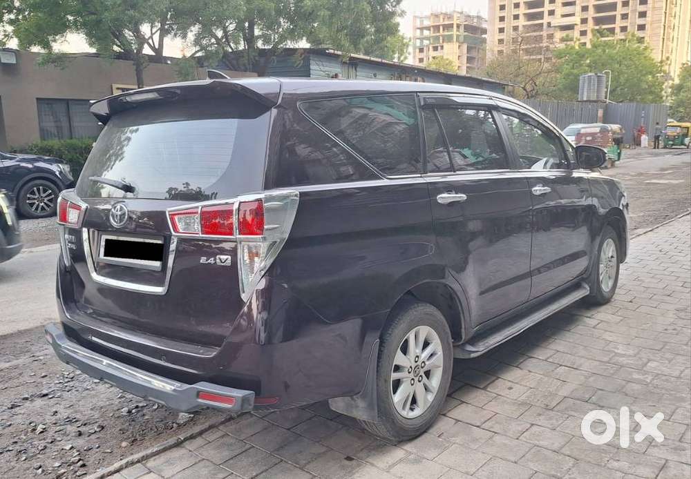 Toyota Innova Crysta 2.4 V 7 Str, 2018, Diesel