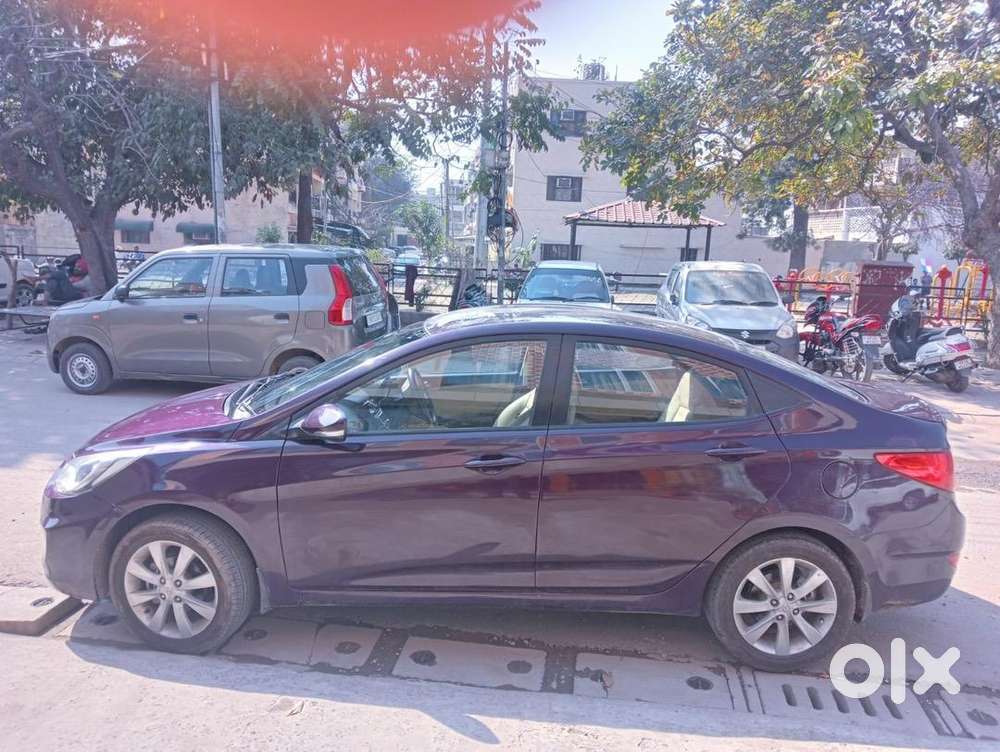 Hyundai Manual Petrol 2012