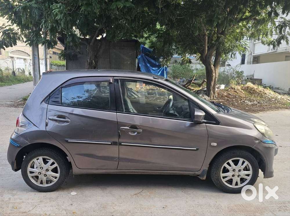 Honda Brio S (o) Mt, 2011, Petrol