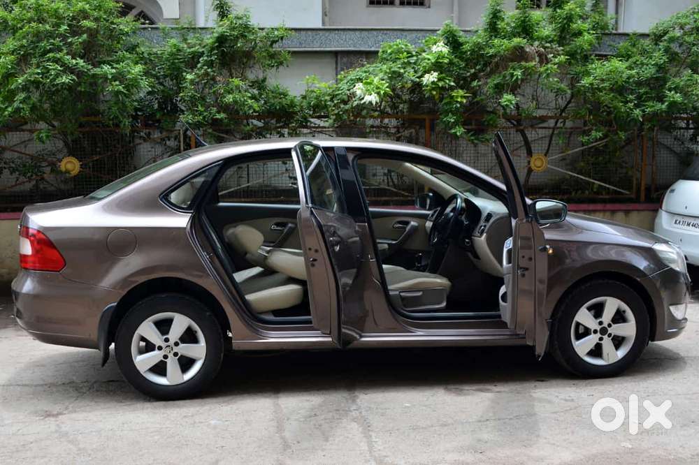Skoda Rapid 1.5 Tdi At Elegance, 2015, Diesel