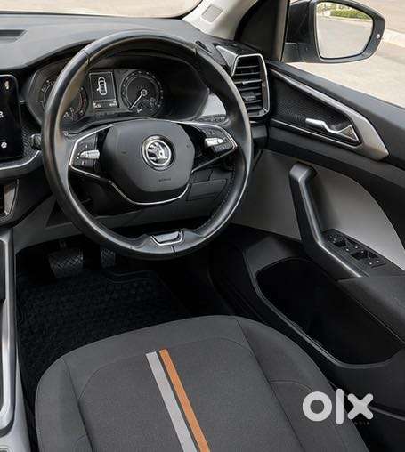 Skoda Kushaq 1.0 Tsi Ambition At, 2022, Petrol
