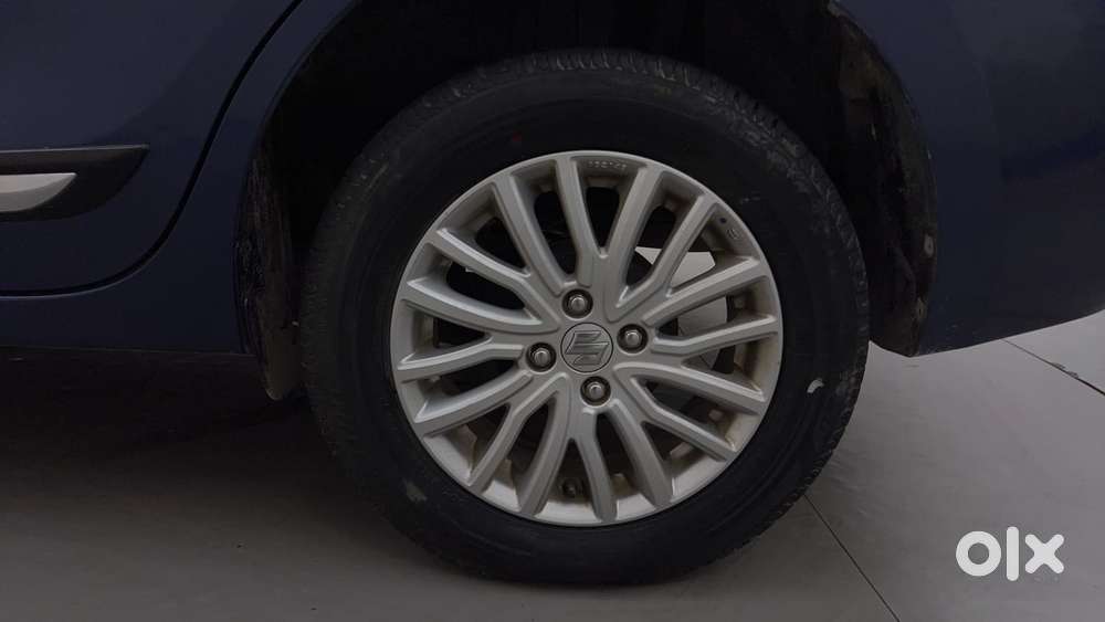 Maruti Suzuki Dzire 1.2 Zxi, 2018, Petrol