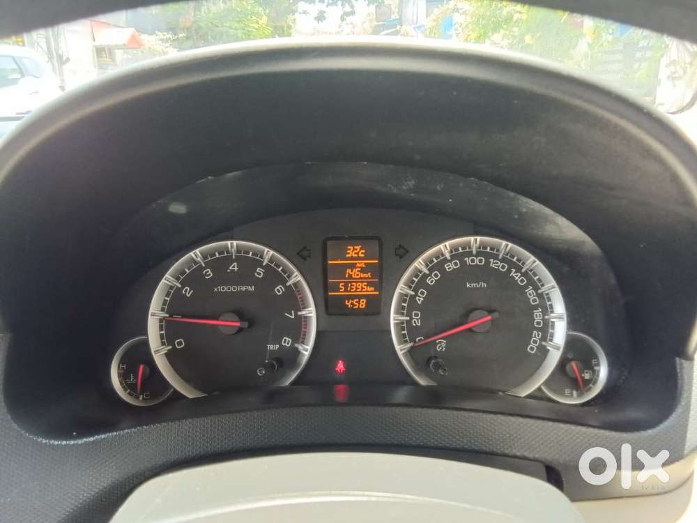 Maruti Suzuki Swift Dzire 1.2 Zxi, 2013, Petrol