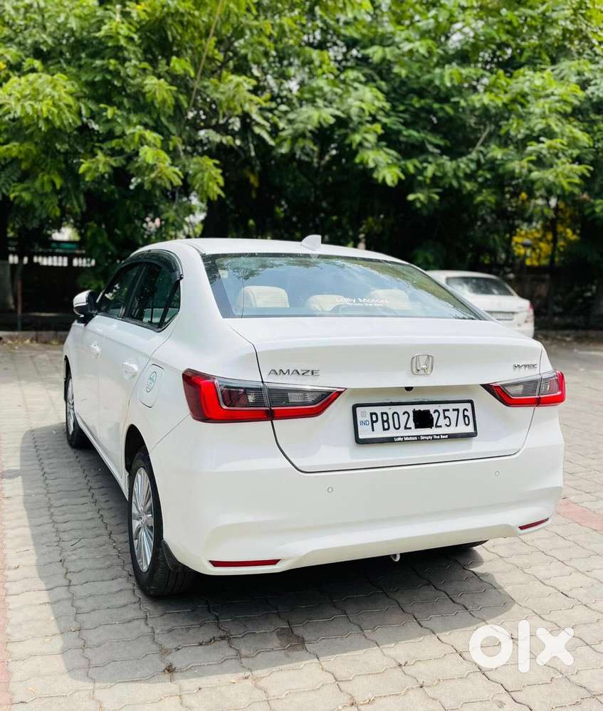 Honda Amaze, 2025, Petrol