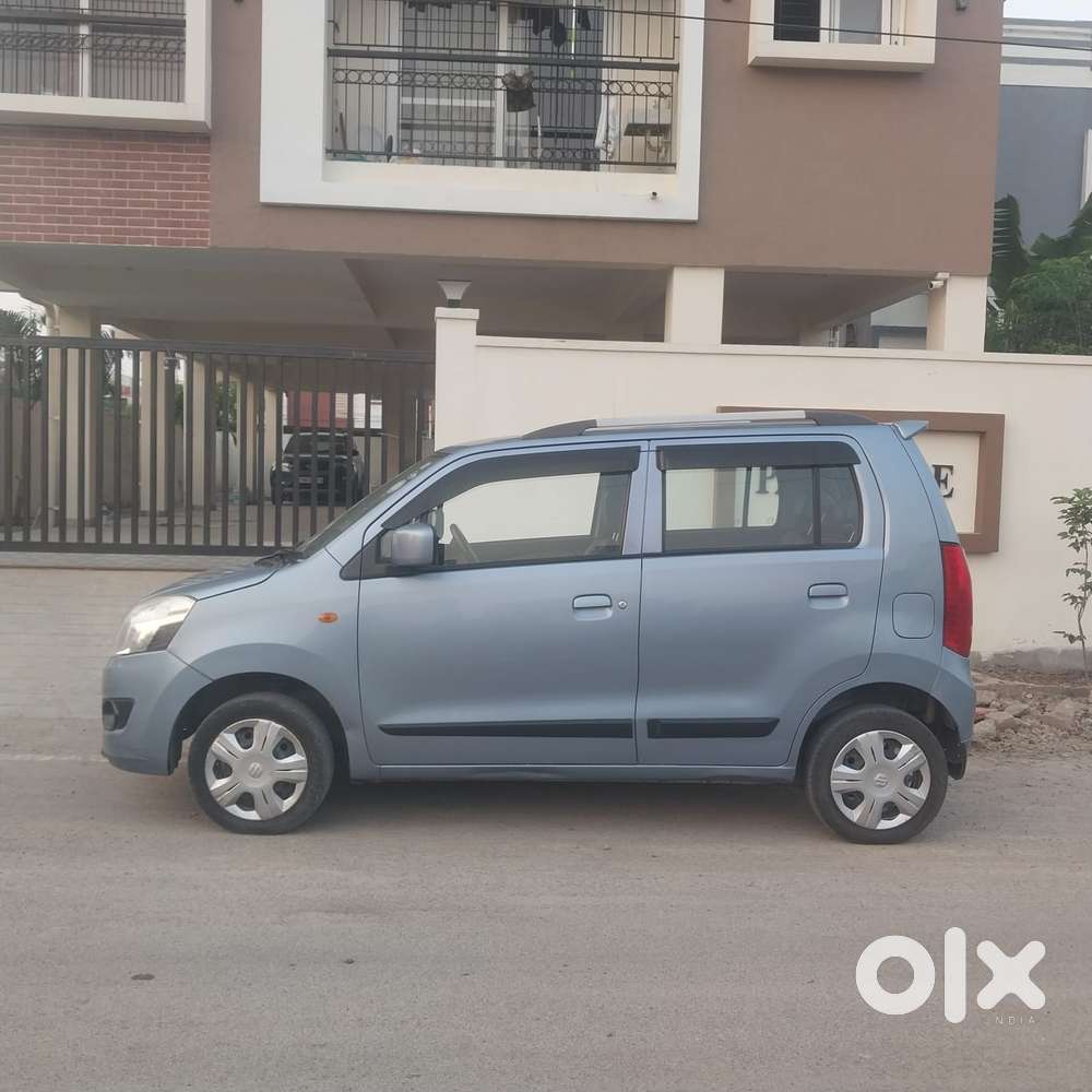 Maruti Suzuki Wagon R Amt Vxi Plus, 2017, Petrol