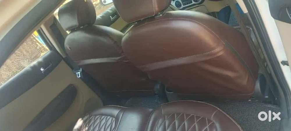 Hyundai I20 1.4 Asta 2012 Model