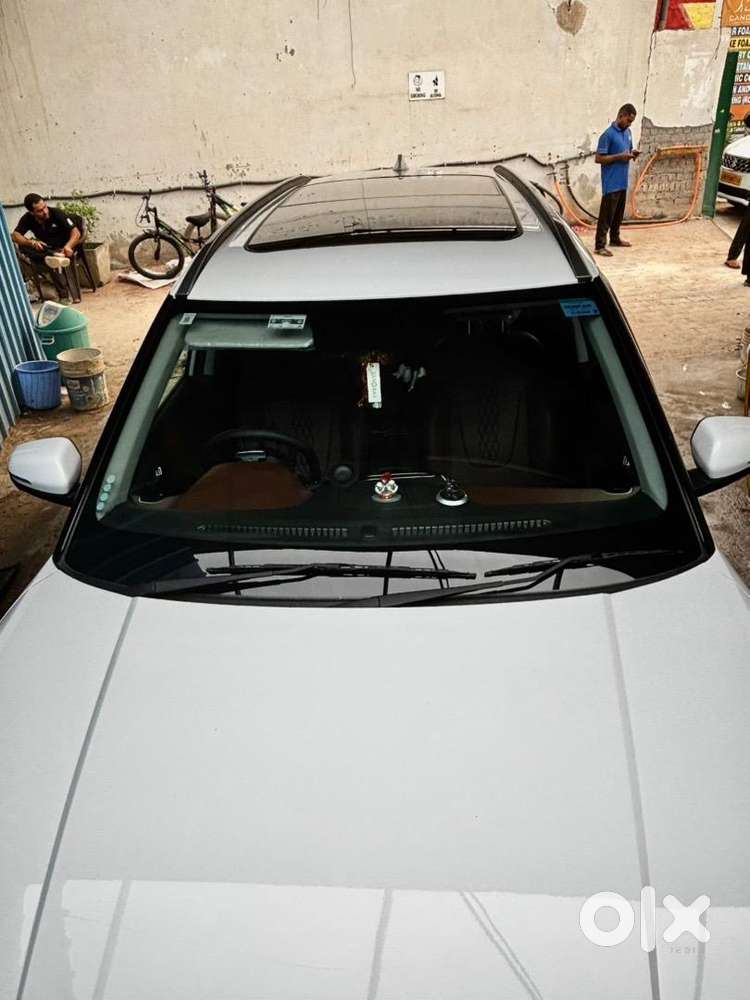 Hyundai Alcazar 2024 Petrol Signature Top Model Auto Super Condition