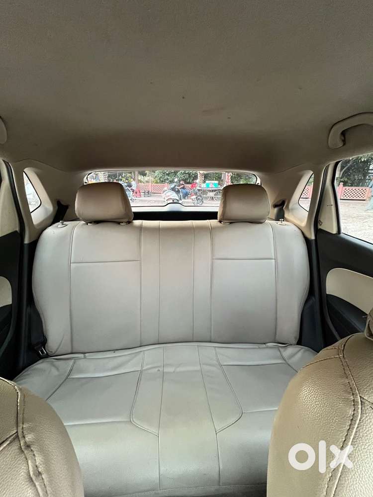 Volkswagen Polo 2012 Year
