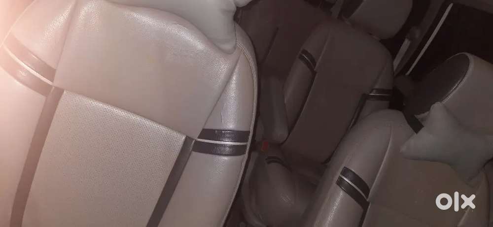 Toyota Innova 2014