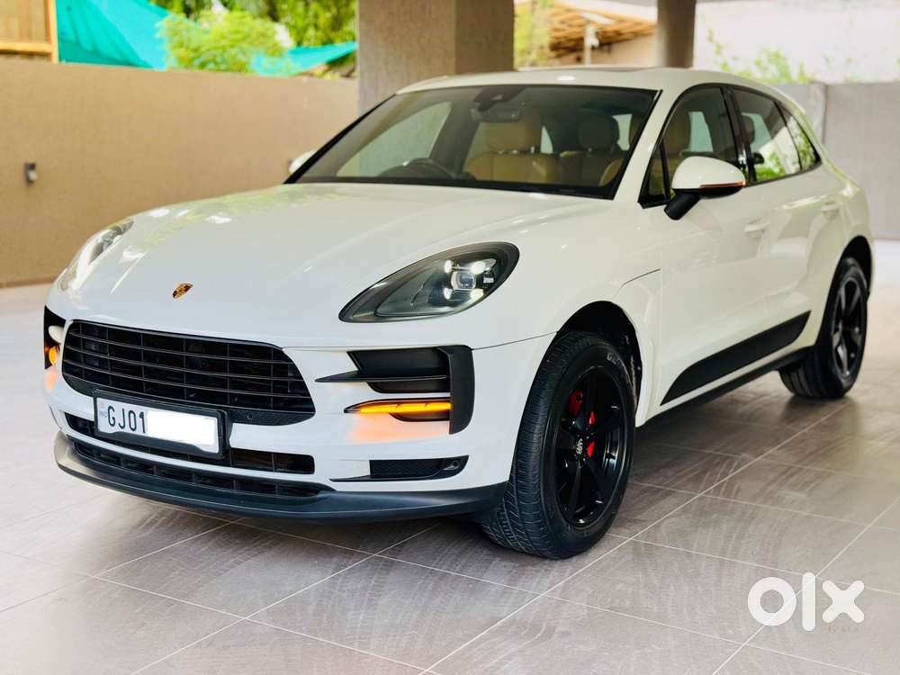 Porsche Macan 2.0 Petrol, 2022, Petrol