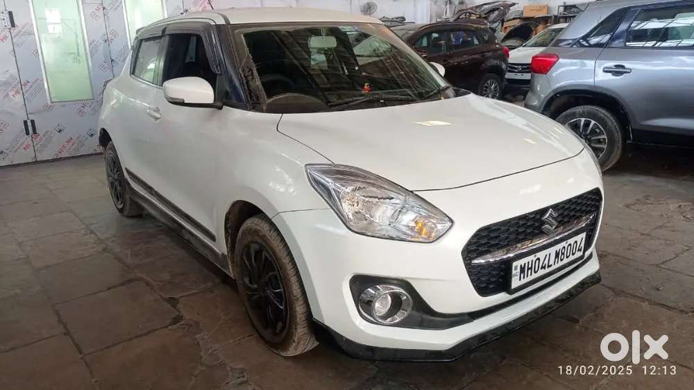 Maruti Swift Vxi 2023 Petrol Automatic 62000 Km
