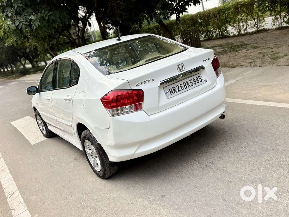 Honda City V Inspire, 2011, Petrol