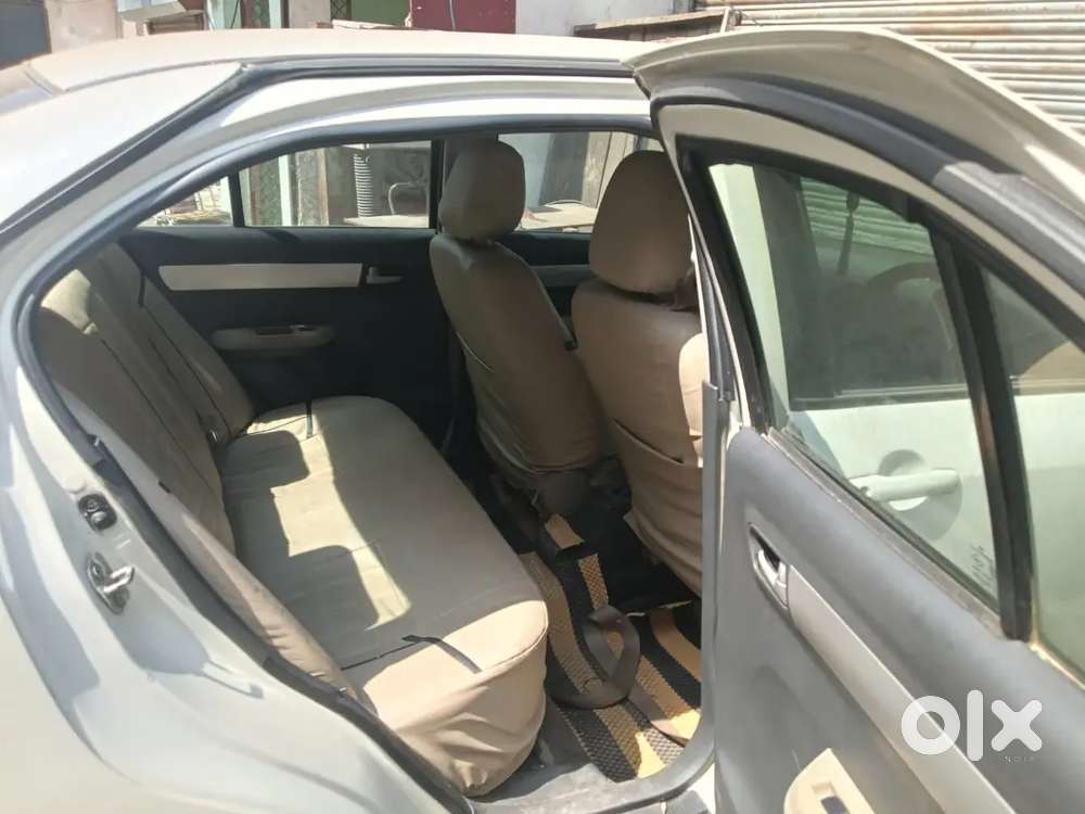 Maruti Suzuki Dzire 1.2 2010