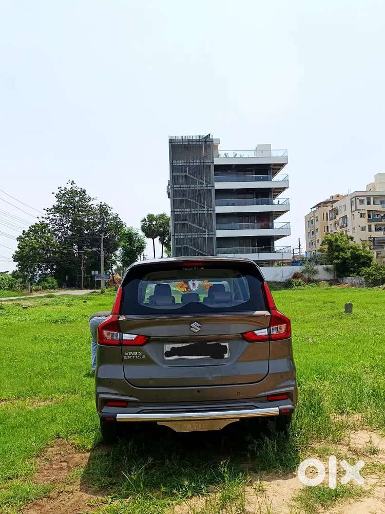 Maruti Suzuki Ertiga Vxi Cng 2026