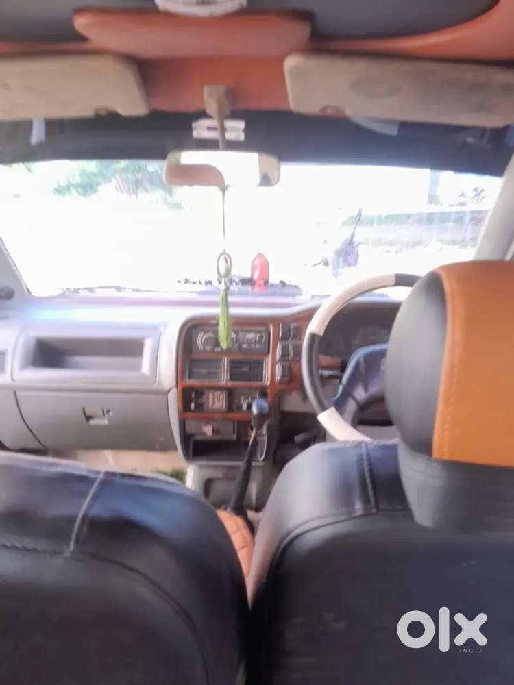 Chevrolet Tavera 2005