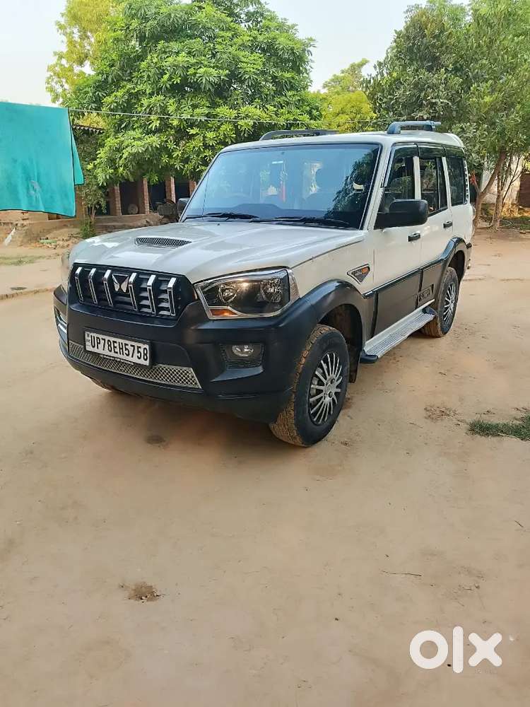 Mahindra Scorpio 2016 Diesel 125000 Km Driven
