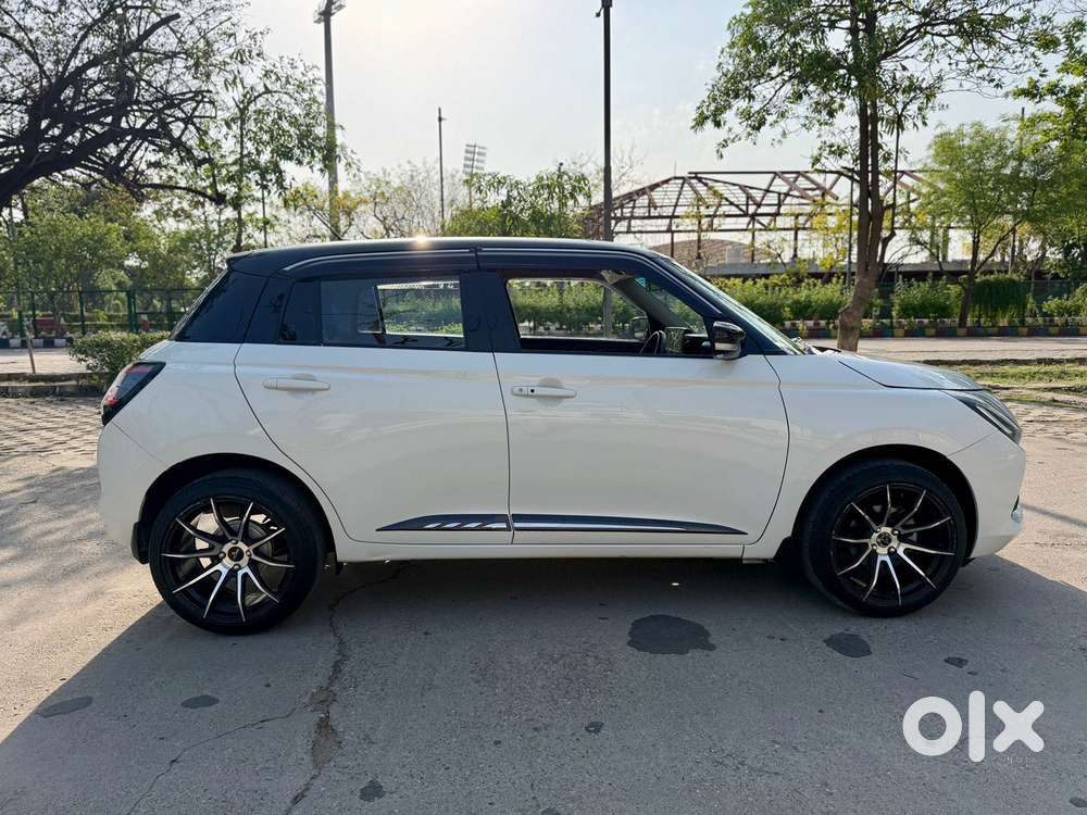 Maruti Suzuki Swift Zxi Plus Amt Dual Tone, 2024, Petrol