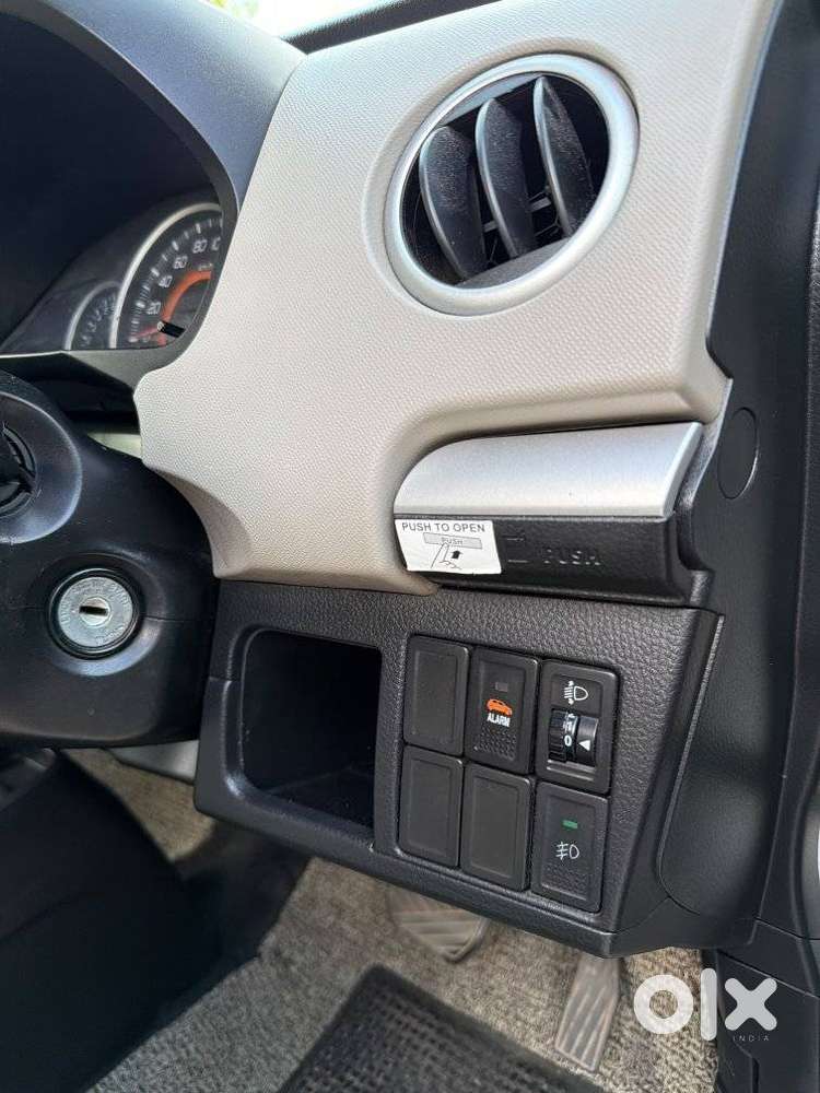 Maruti Suzuki Wagon R Vxi Amt1.2, 2016, Petrol
