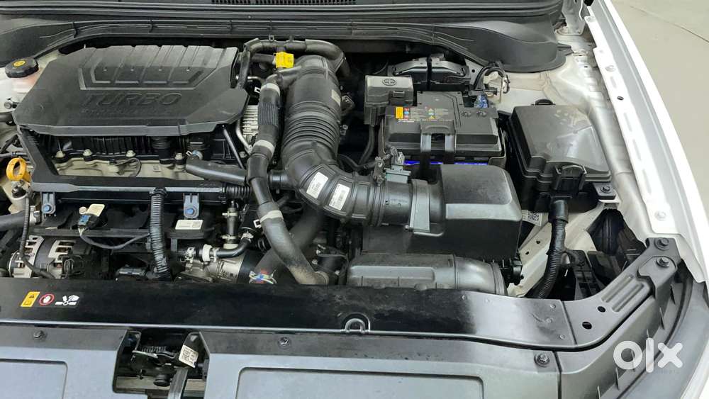 Hyundai Verna 1.5 Sx (o) Turbo Petrol Dct, 2023, Petrol