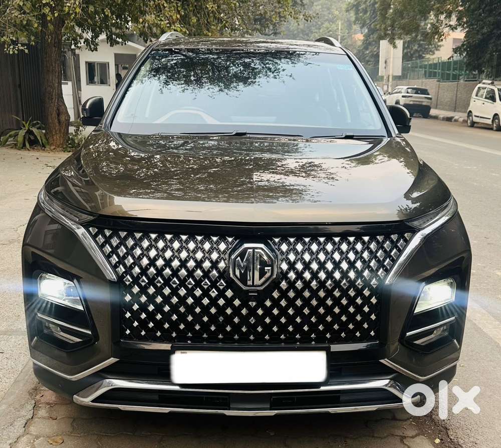 Mg Hector Plus Sharp Pro 1.5 Turbo Petrol Cvt 7 Str, 2024, Petrol