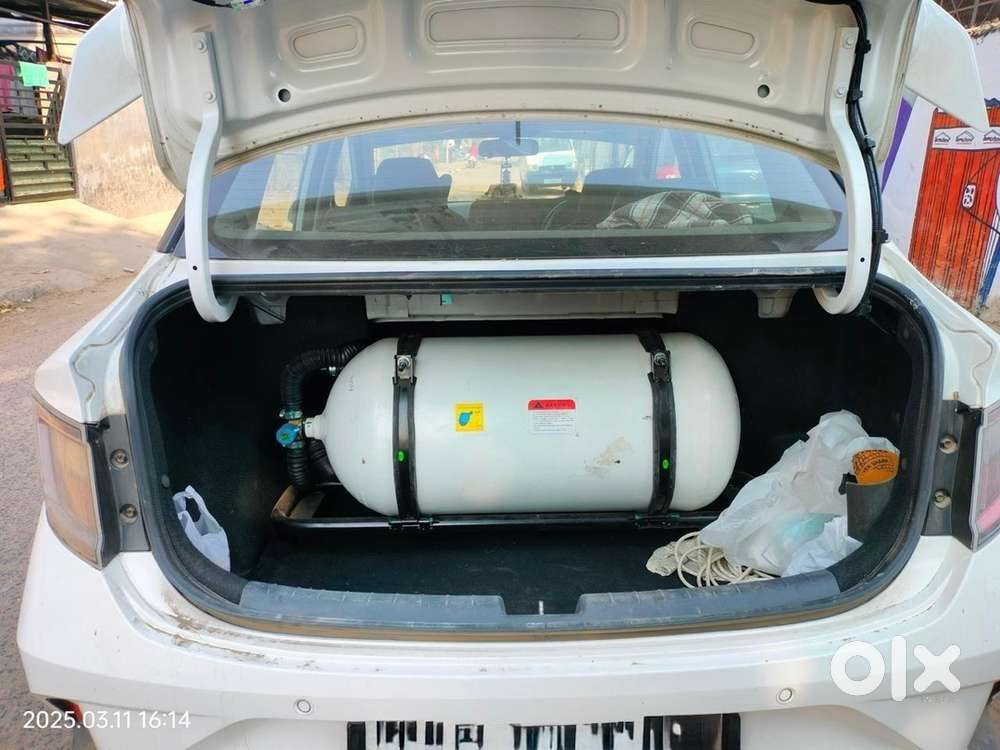 Hyundai Aura 2024 Cng 14000 Km Driven