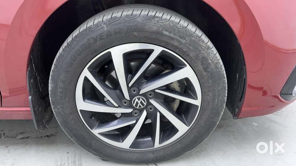 Volkswagen Virtus 1.0 Topline Tsi At, 2023, Petrol