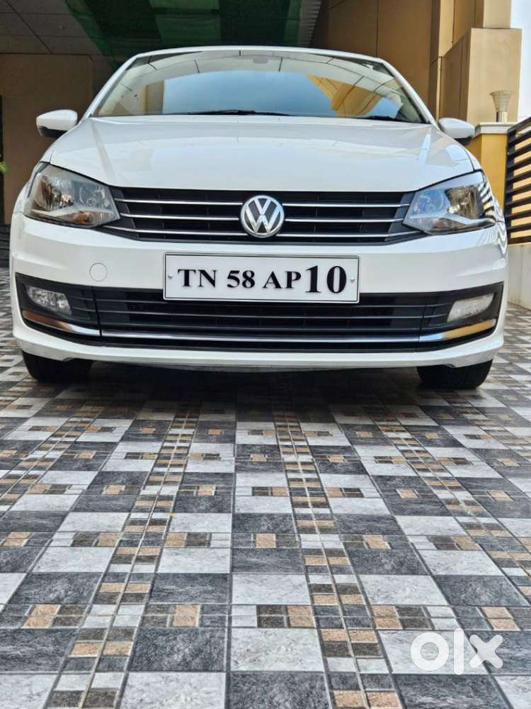 Volkswagen Vento 1.5 Highline Plus At 16 Alloy, 2017, Petrol