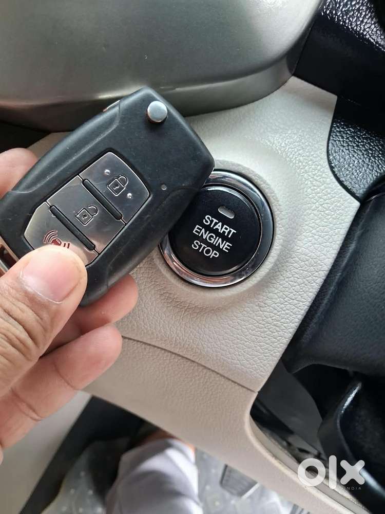 Mahindra Xuv300 W8 Diesel, 2019, Diesel