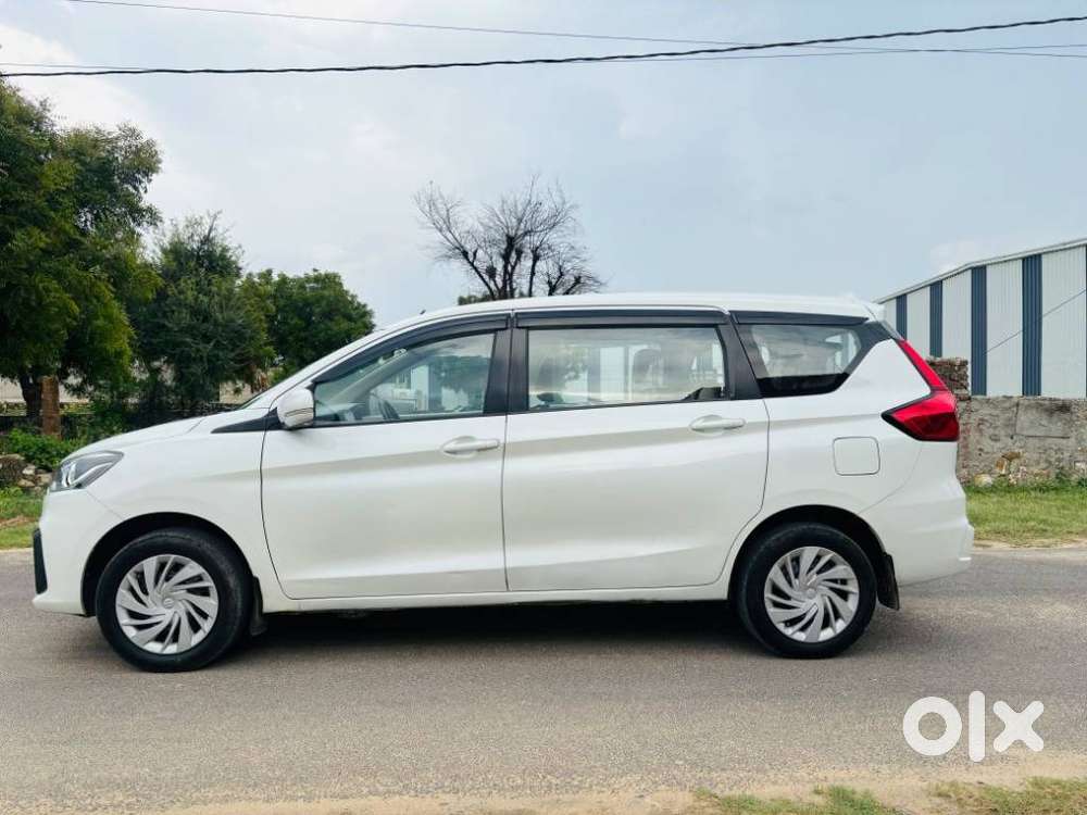 Maruti Suzuki Ertiga Vxi Shvs, 2021, Petrol