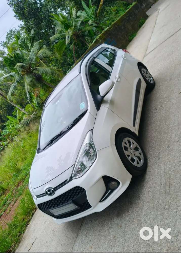 Hyundai Grand I10 Sportz 2018
