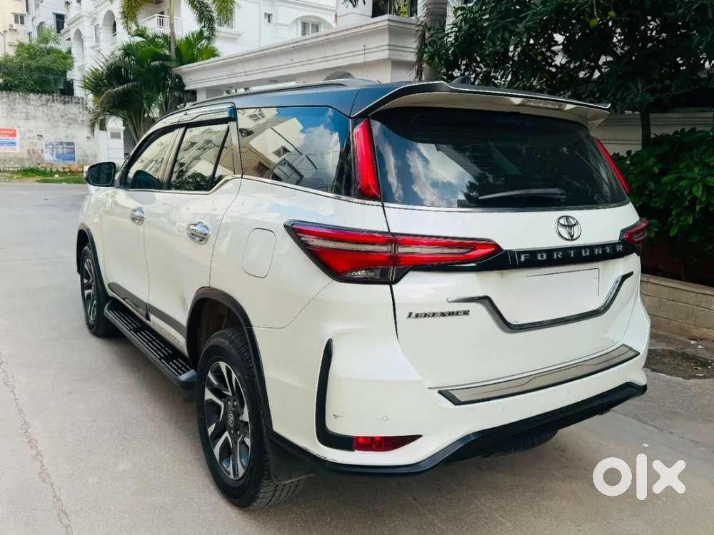 Toyota Fortuner Legender, 2022, Diesel