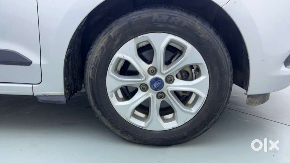 Ford Figo Petrol Titanium, 2016, Petrol