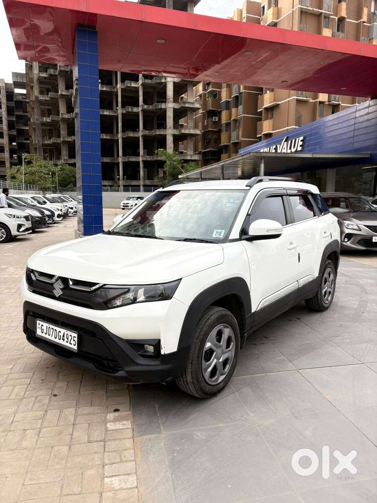 Maruti Suzuki Brezza 1.5 Lxi Cng, 2024, Cng & Hybrids