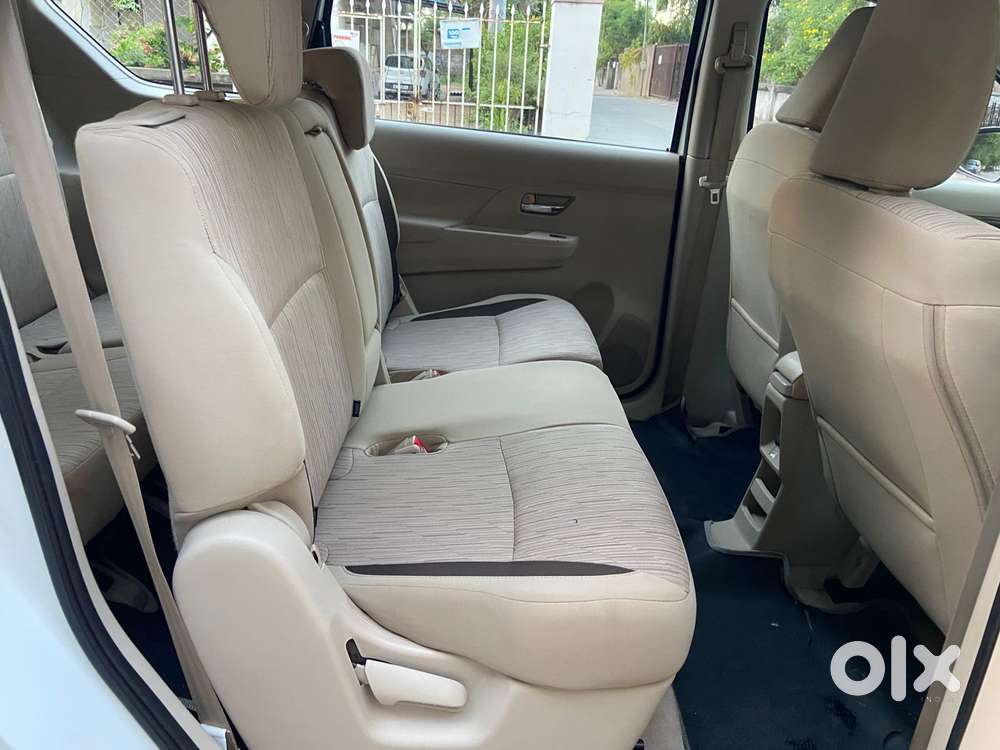 Maruti Suzuki Ertiga 1.5 Zxi Plus Shvs, 2019, Petrol