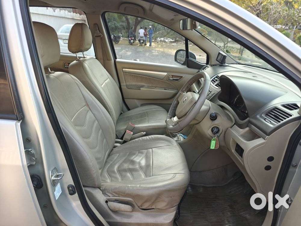 Maruti Suzuki Ertiga Vxi Abs Bs Iv, 2015, Petrol