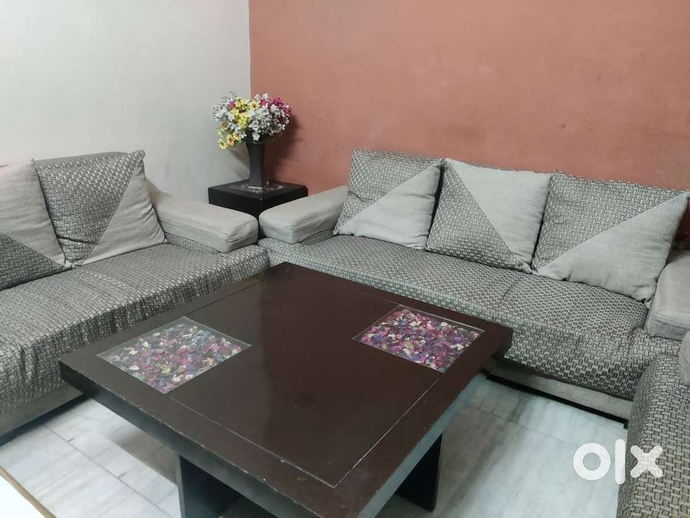 Sofa Set FOR SALE