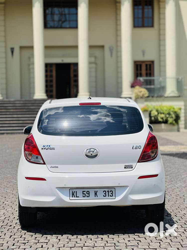 Hyundai I20 Sportz At 1.4, 2014, Petrol