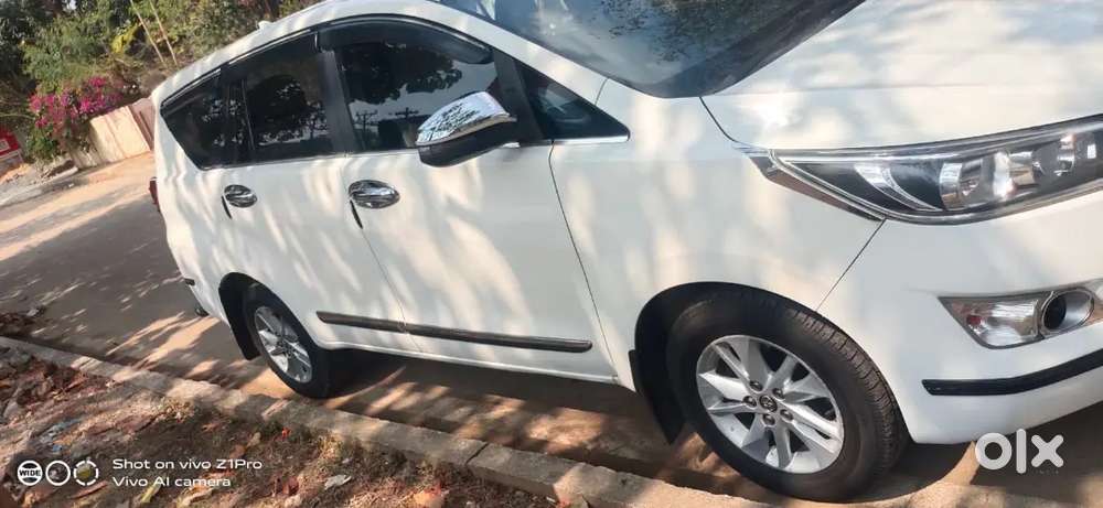 Toyota Innova Crysta 2018 Variant