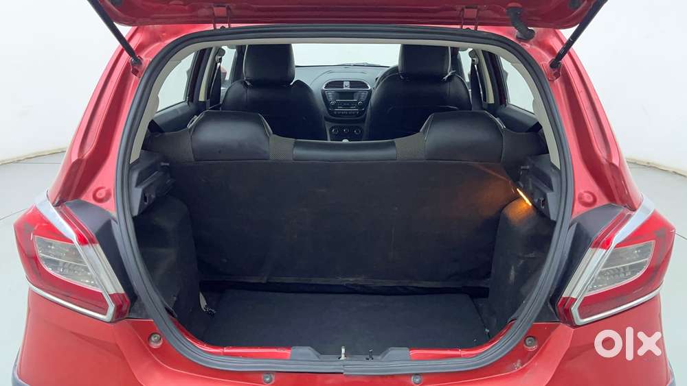 Tata Tiago Xz, 2016, Petrol