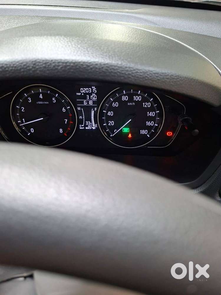 Honda Amaze 2nd Gen Vx 1.2 Petrol Mt 2024 Model