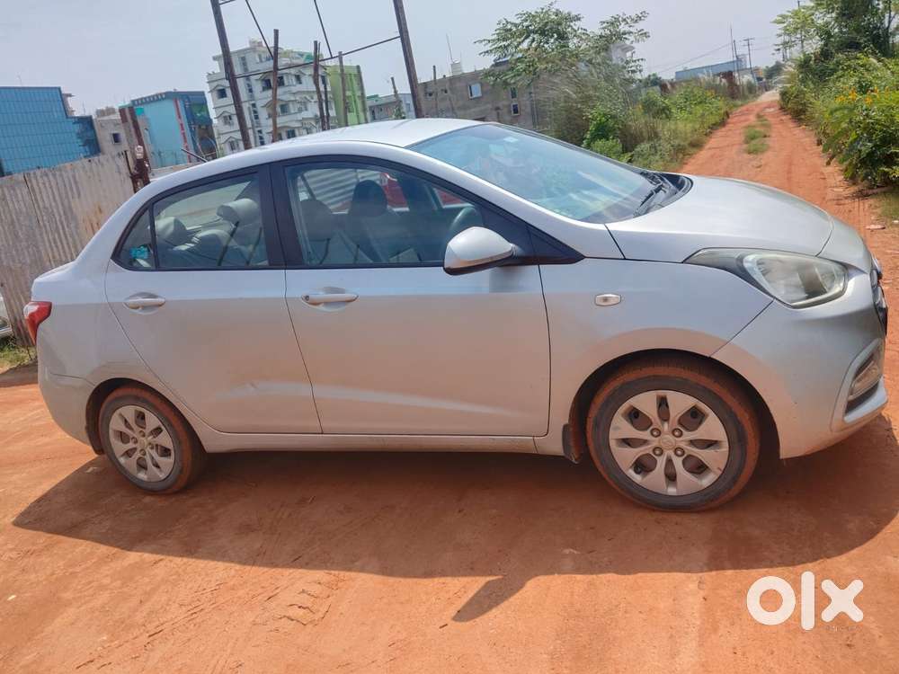 Hyundai Xcent, 2018, Petrol