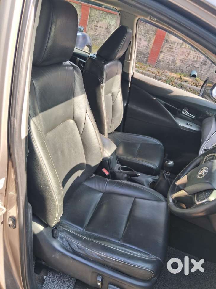 Toyota Innova Crysta 2.4 Z 7 Str, 2016, Diesel