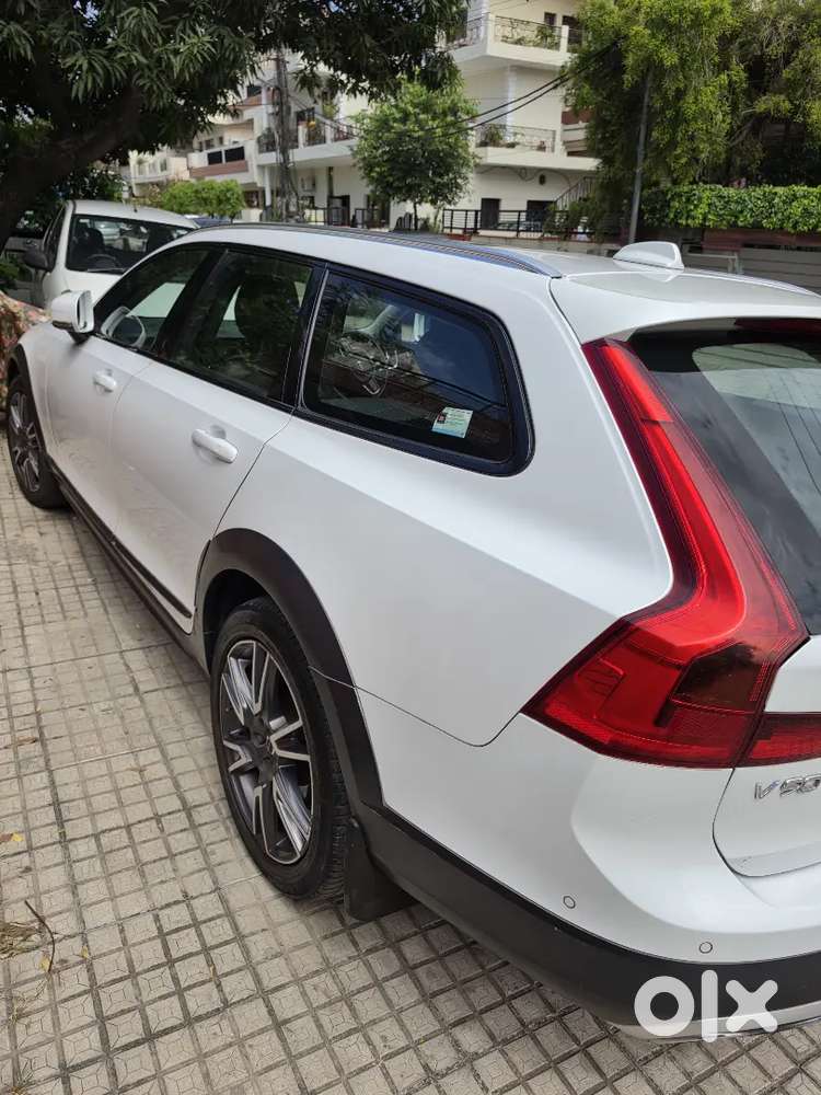 Well Maintained  Volvo V90 Car