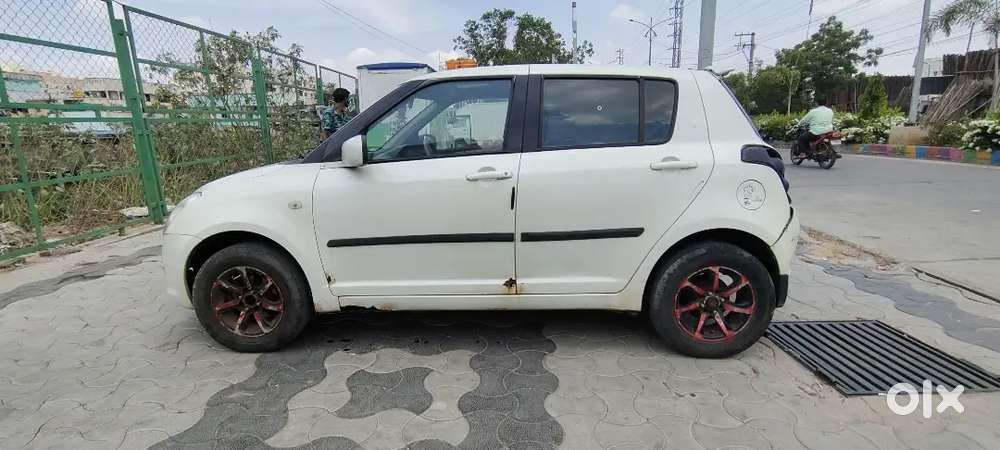 Maruti Suzuki Swift Vxi 2007