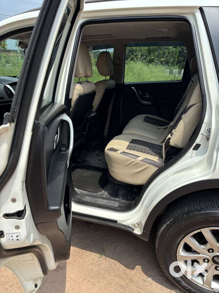 Mahindra Xuv500 W9 2wd, 2018, Diesel