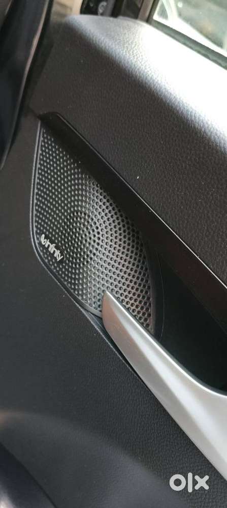 Mg Hector Plus Sharp Pro Blackstorm 1.5 Turbo Petrol Cvt 7 Str, 2022..