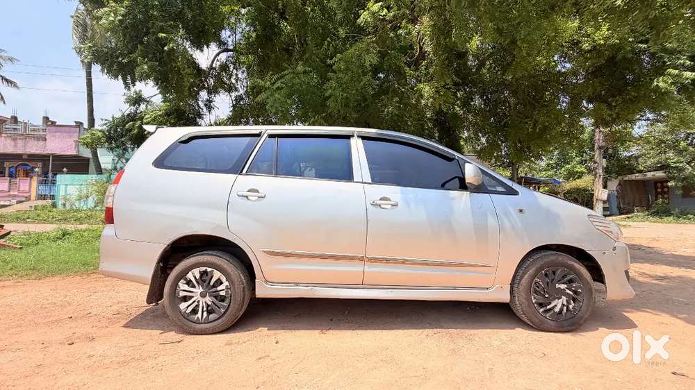 2013 Toyota Innova 2.5 Diesel Ps Taxi Board