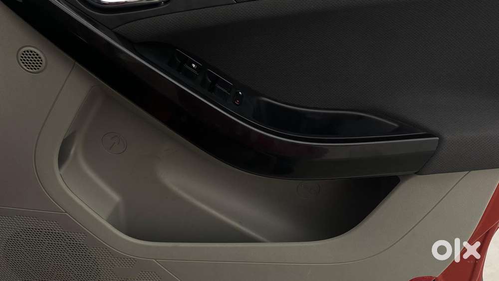 Tata Nexon 1.2 Revotron Xza Plus, 2019, Petrol